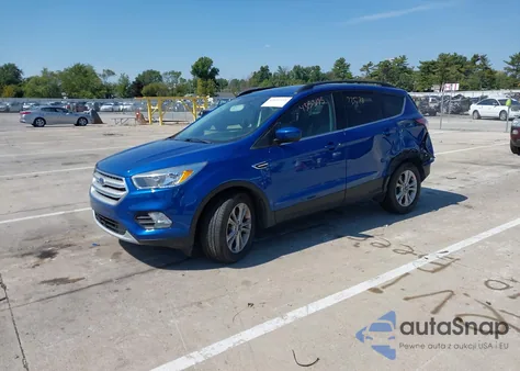 2018 Ford Escape Se z USA, uszkodzony, nr VIN 1FMCU9GD8JUD49721